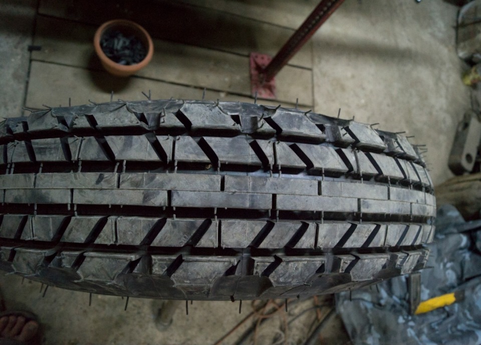 Нарезка протектора шины Я324 — ГАЗ 69A, 2,5 л, 1961 года | шины | DRIVE2