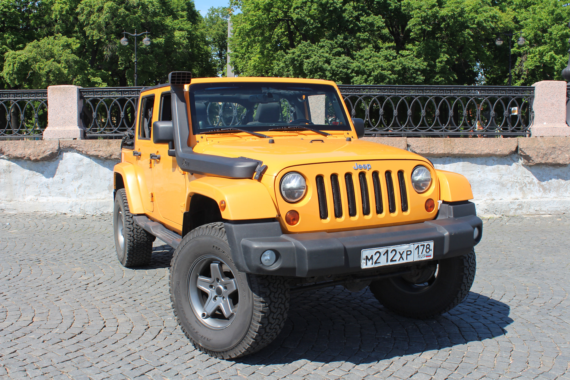 Jeep wrangler 3.6. Jeep Wrangler topless. Jeep клуб СПБ В.