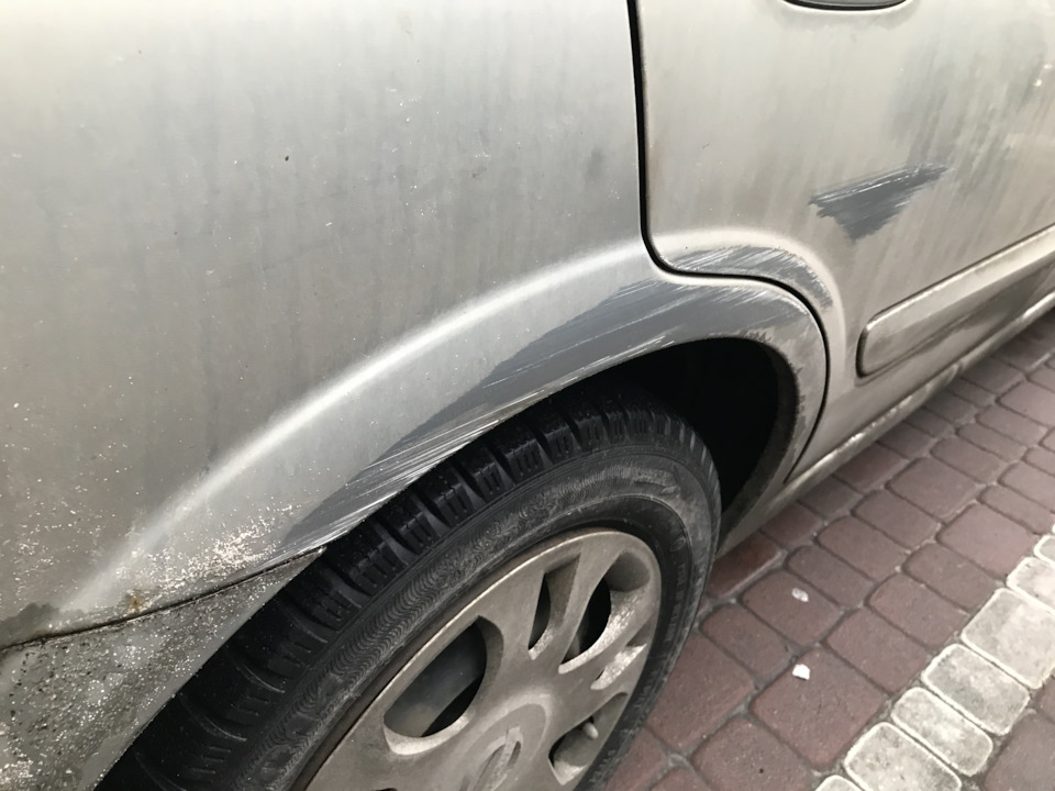 almera nissan — KIA Sorento (2G)