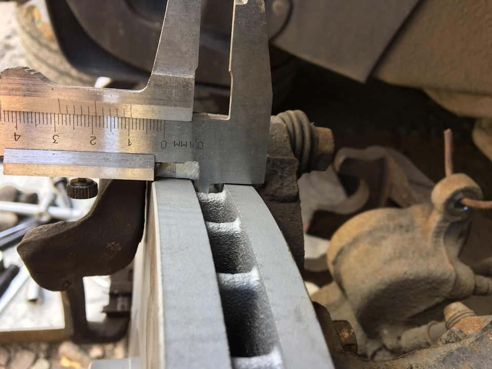 а вот эту информацию я найти нигде не смог! ширина воздушной прослойки! — KIA Sorento (2G)