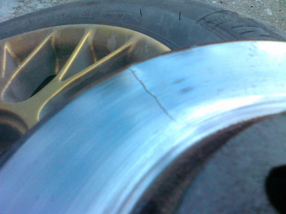 Треснул тормозной диск — FIAT Doblo (1G), 1,6 л, 2006 года | расходники ...