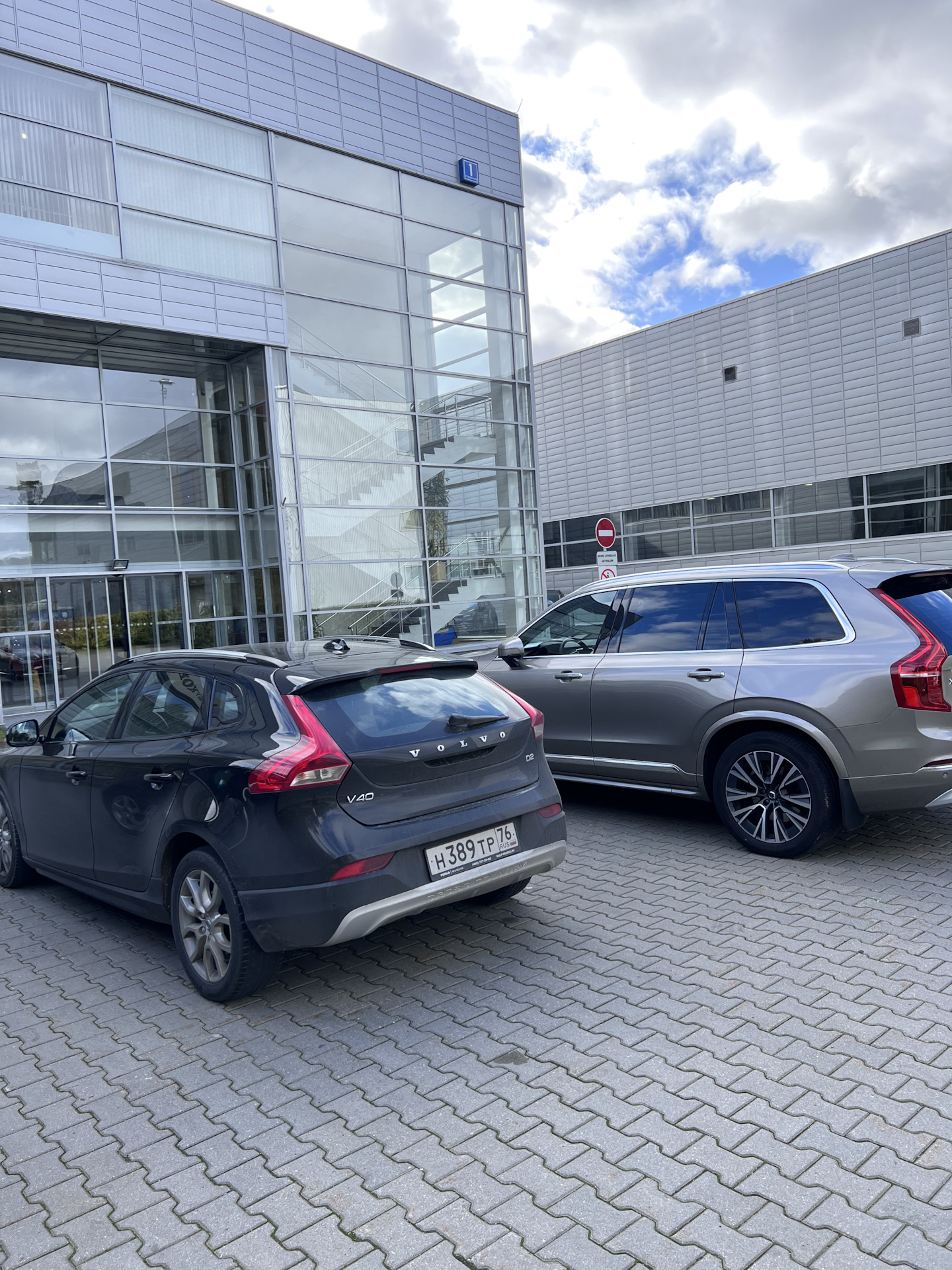 Визит в Обухов Внуково. — Volvo V40 Cross Country, 2 л, 2016 года ...