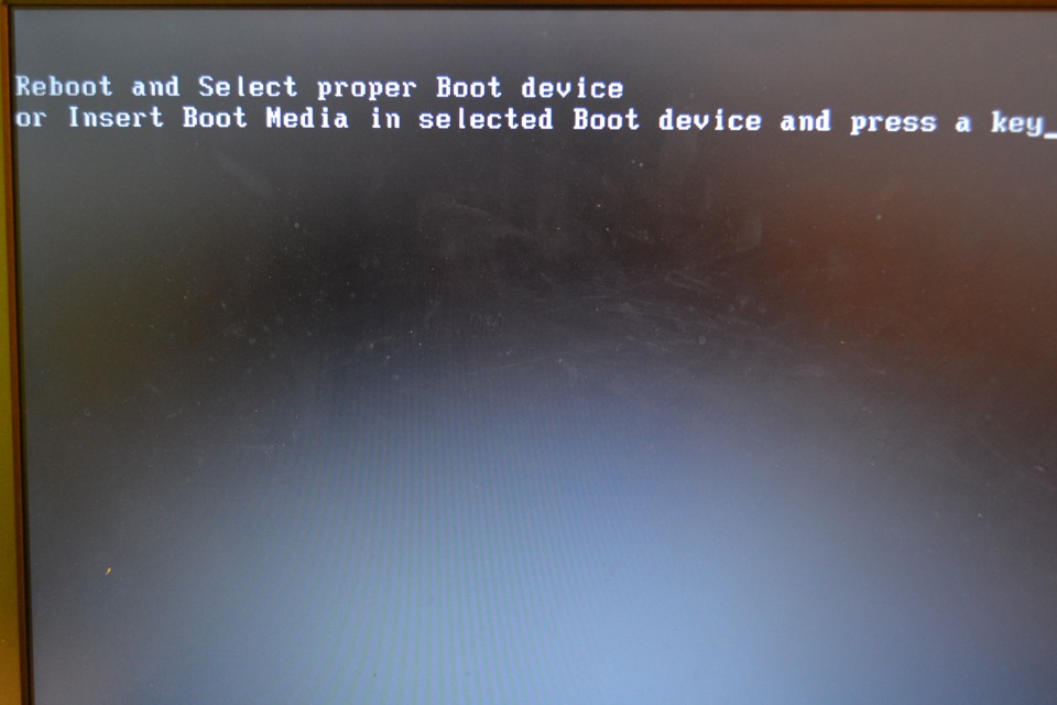 Reboot and select proper boot device перевод