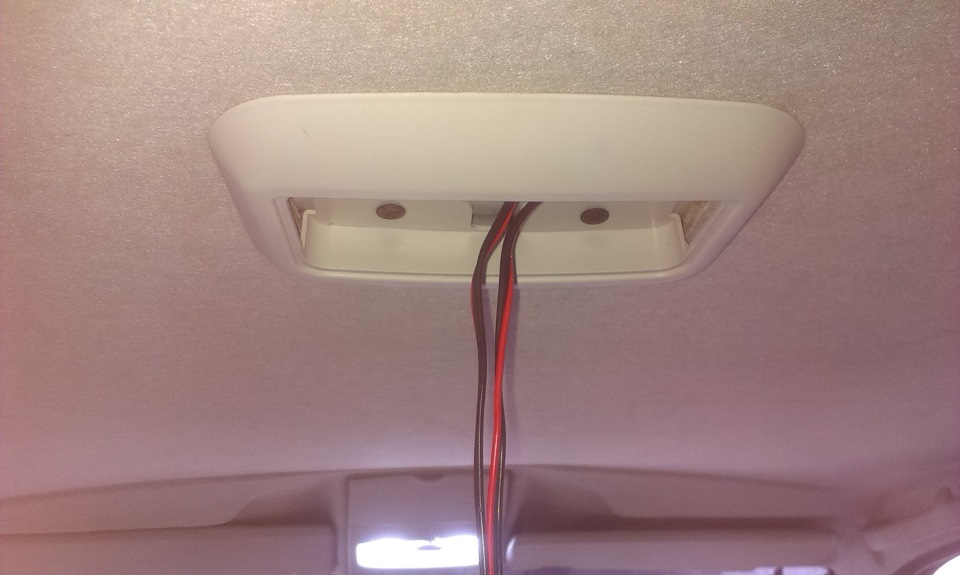 Дополнительная подсветка салона Приоры — Lada Приора седан, 1,6 л, 2013 ...