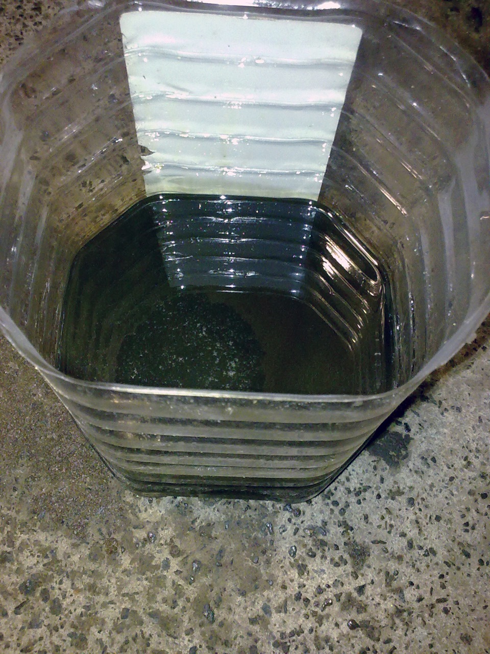 Замена масла в КПП и рулевом редукторе на Castrol Syntrans Transaxle ...