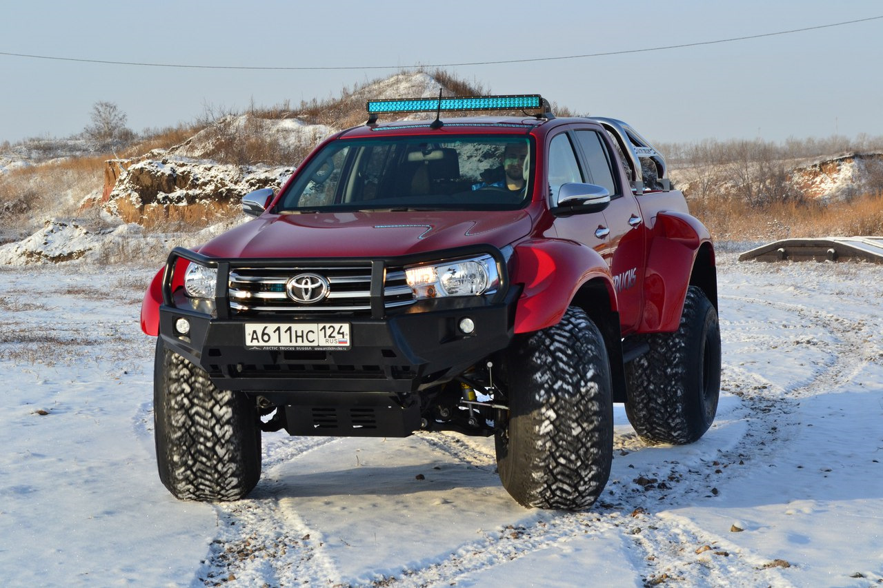 2007 Toyota Hilux Arctic Trucks at38