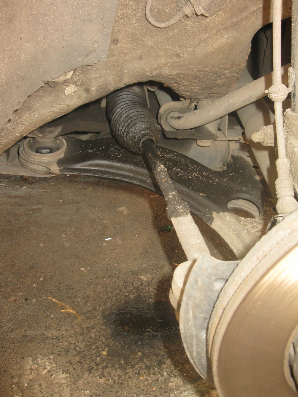 Потекла рулевая рейка — Volkswagen Bora, 1,6 л, 2002 года | визит на ...