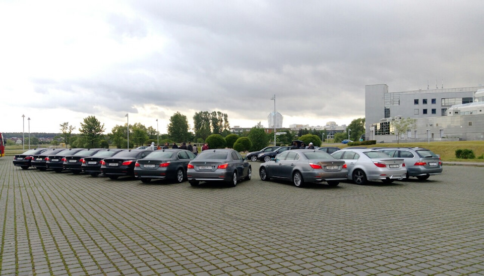 Фото в бортжурнале BMW 5 series (E60)