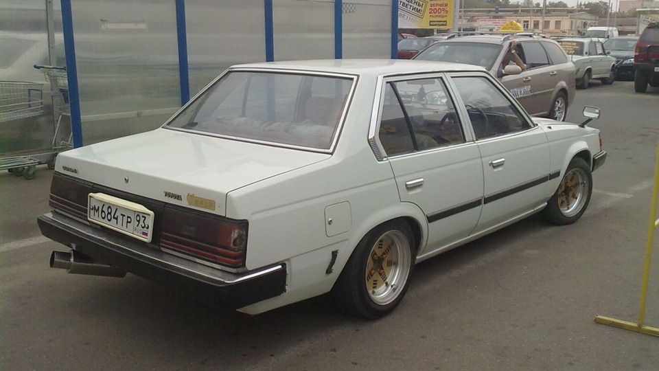 Toyota Corona дрифт