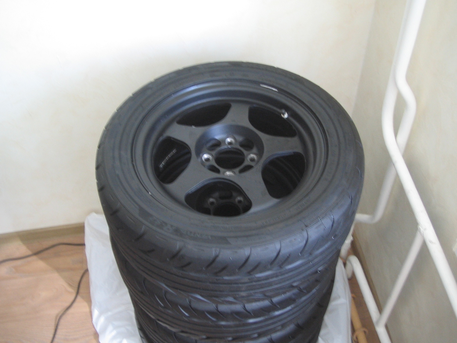 Racing Wheels - Toyota Sprinter Trueno 16 L 1997