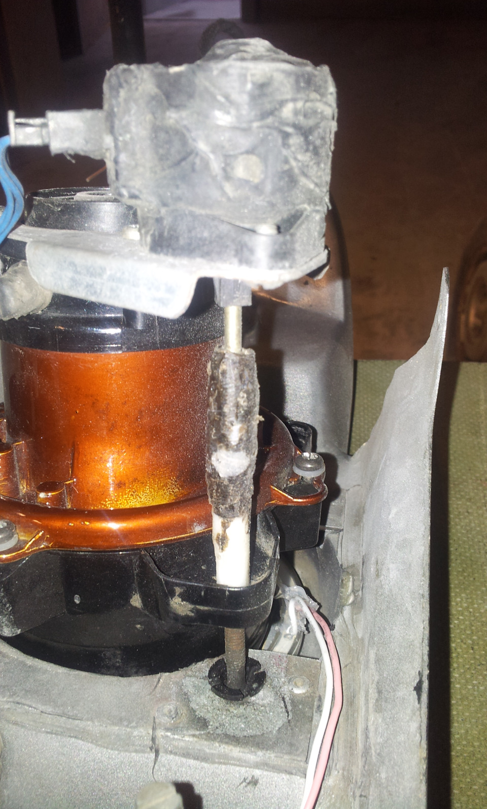 Фото в бортжурнале BMW 5 series (E39)