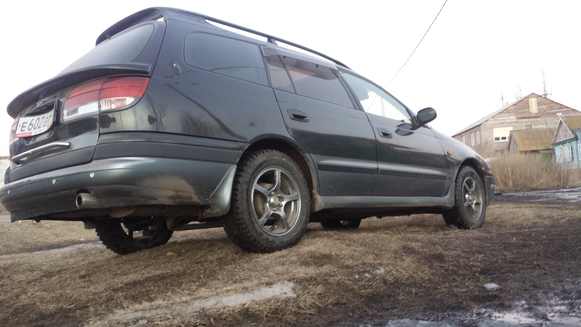 Toyota Caldina Aerial 1996