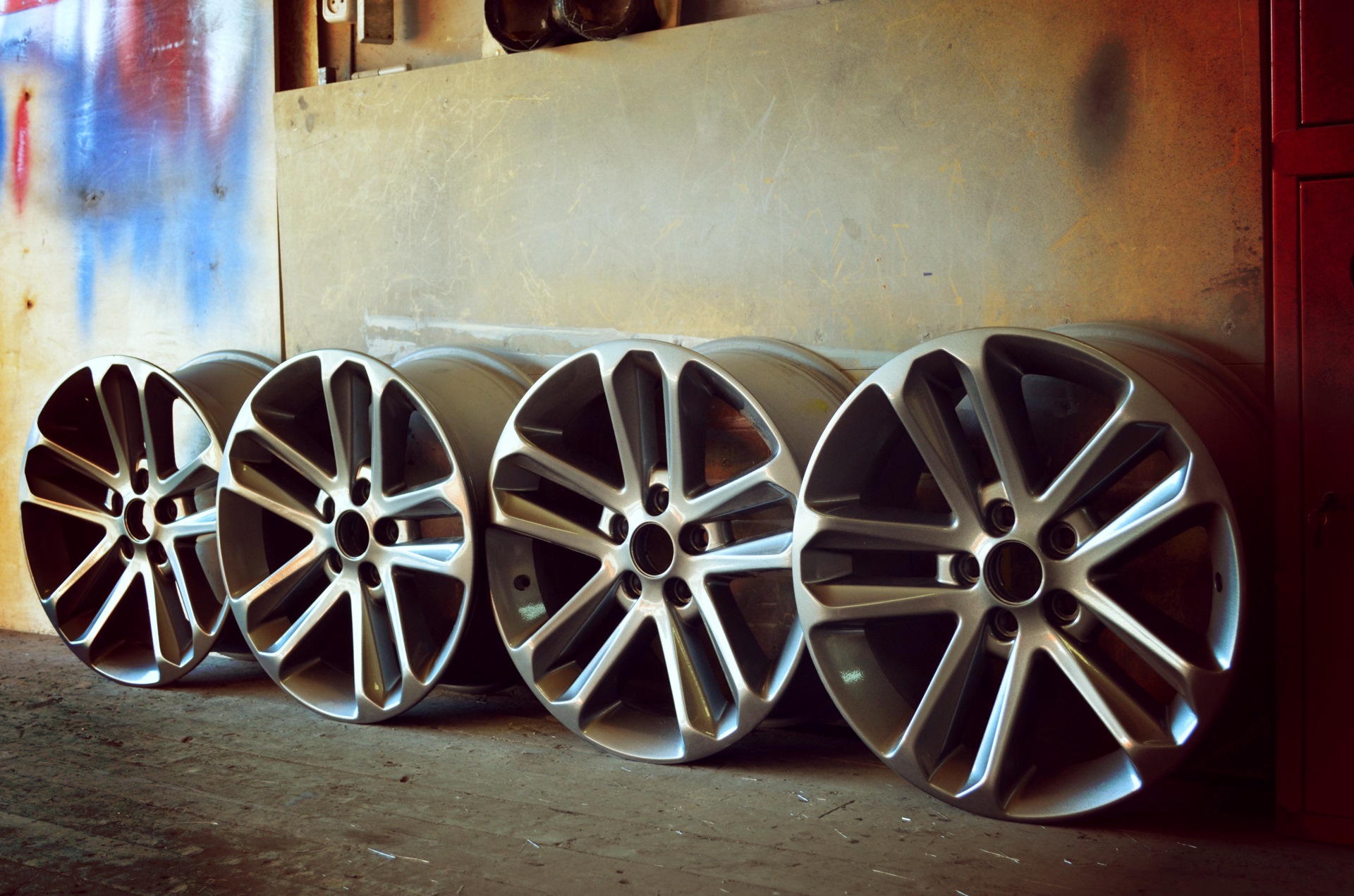 №23 Покрасил летние катки и о проблемах которые были зимой — Ford ...