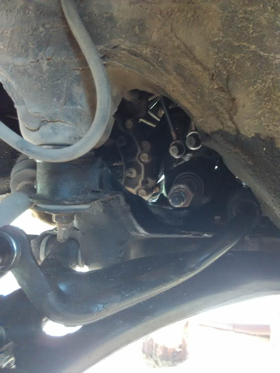 уффф — как то так в итоге — Toyota Avensis I