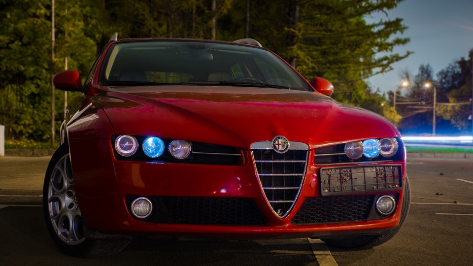 Alfa Romeo 159