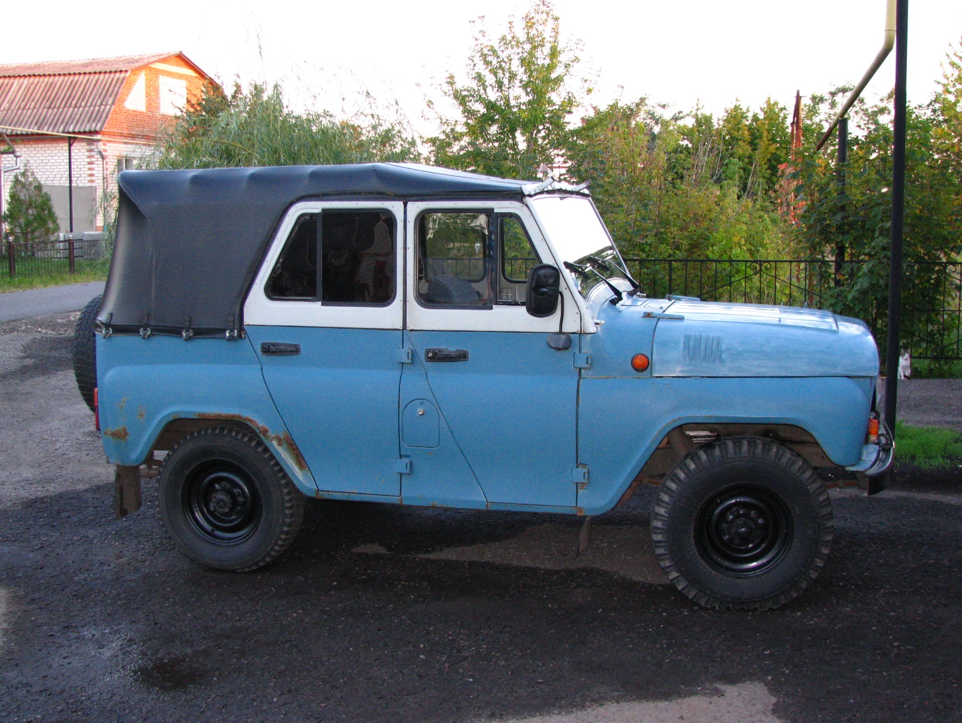 uaz 3151