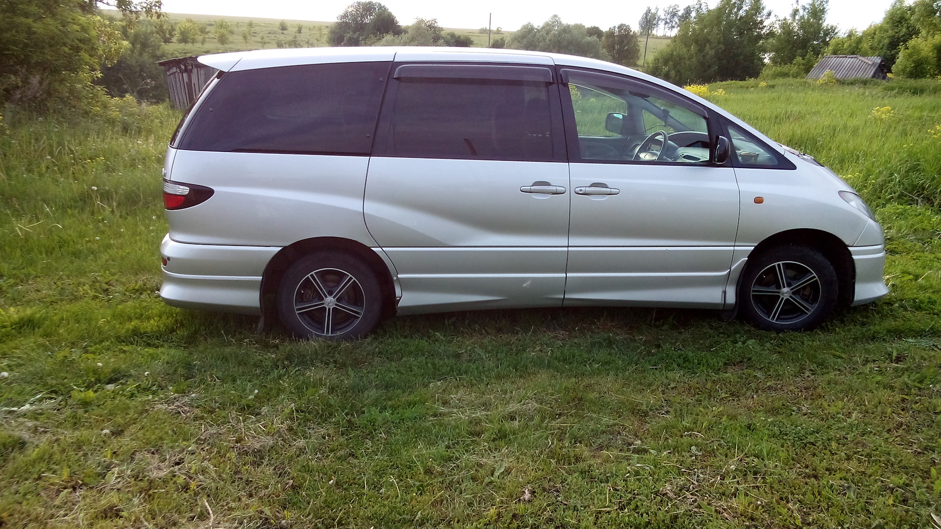 Toyota Estima (II) 2.4 бензиновый 2001 | 2.4 Aeras 4wd на DRIVE2