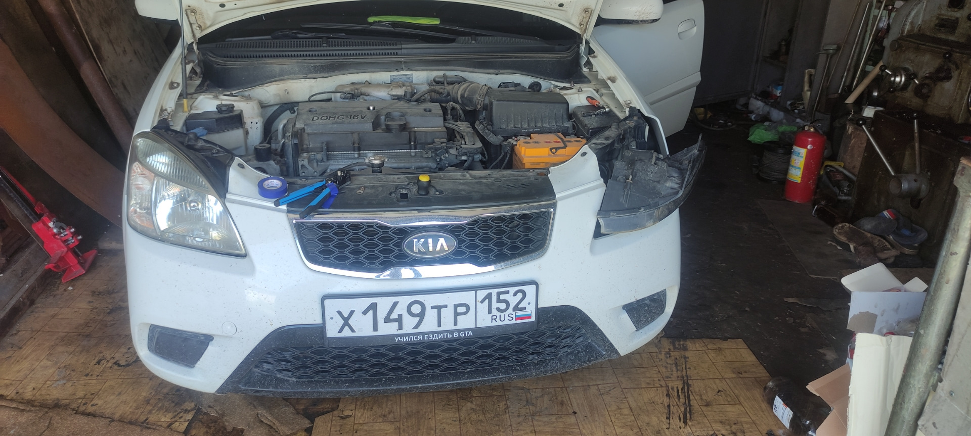 Передние фары Kia rio 2 JB 2010г. Часть 2 (перезалив) — KIA Rio (2G), 1 ...
