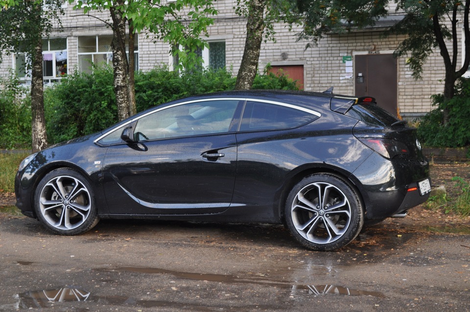 Какие диски подходят на опель астра gtc