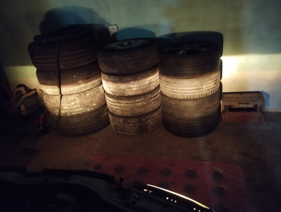 Лампочки противотуманок Osram allseason — Audi A6 Avant (C4), 2,5 л ...