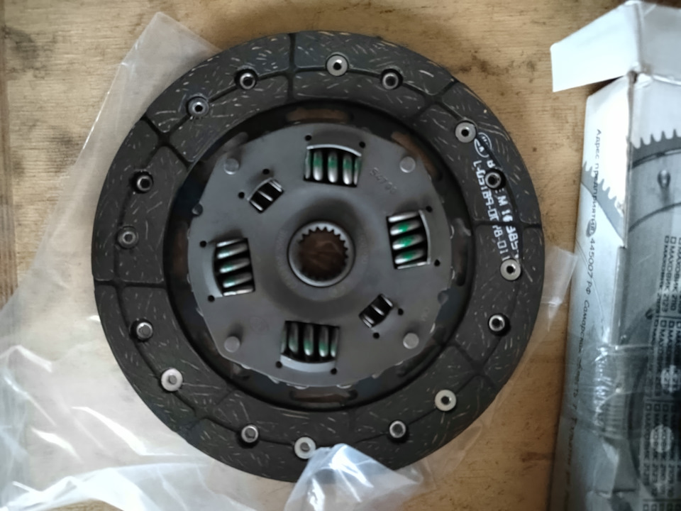 Фото в бортжурнале Lada 11113 Ока