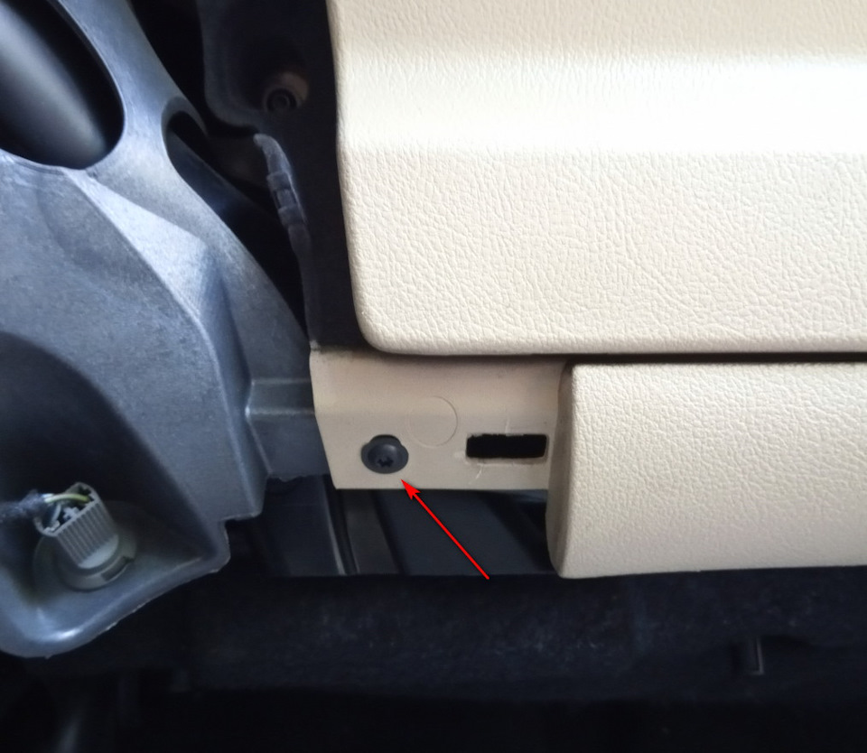 Фото в бортжурнале Ford Galaxy (Mk III)