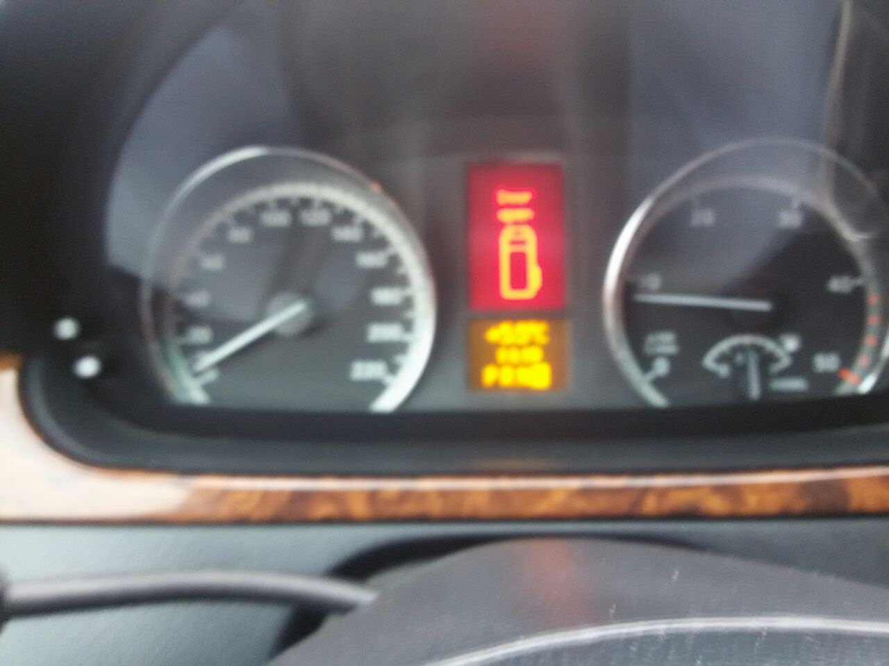 Индикатор открытой сдвижной двери — Mercedes-Benz Viano (W639), 2,2 л, 2007  года | своими руками | DRIVE2