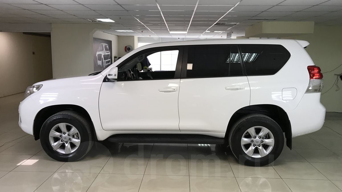 Купил прадо 2.7 бензин. Toyota Prado 2.7 бензин. Прадик 200 белый. Белый Prado 150 колеса. Прадо 120 белый.