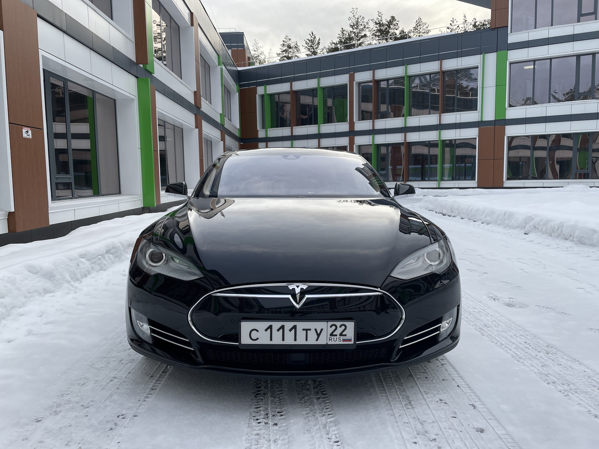 Почему Tesla Model S P85D 🇺🇸 🇧🇾 🇷🇺🖤 — Tesla Model S, 2021 года |  покупка машины | DRIVE2