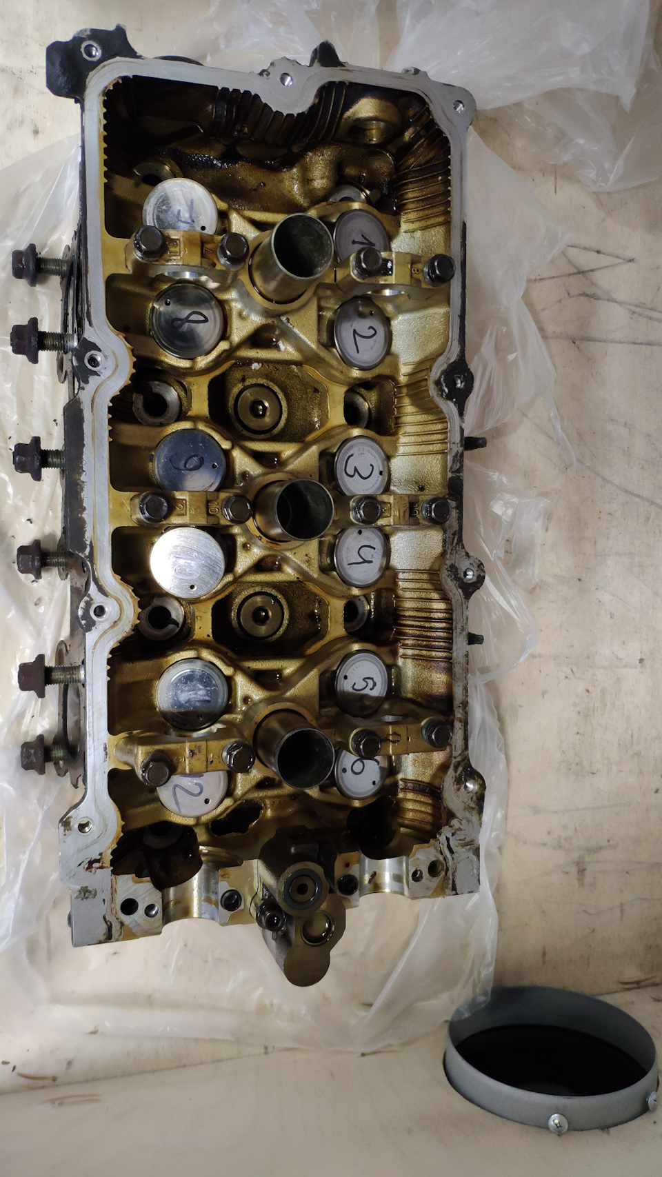 ENGINE SYSTEM SERVICE REQUI-42. — Volvo XC90 (1G), 2,4 л, 2010 года ...