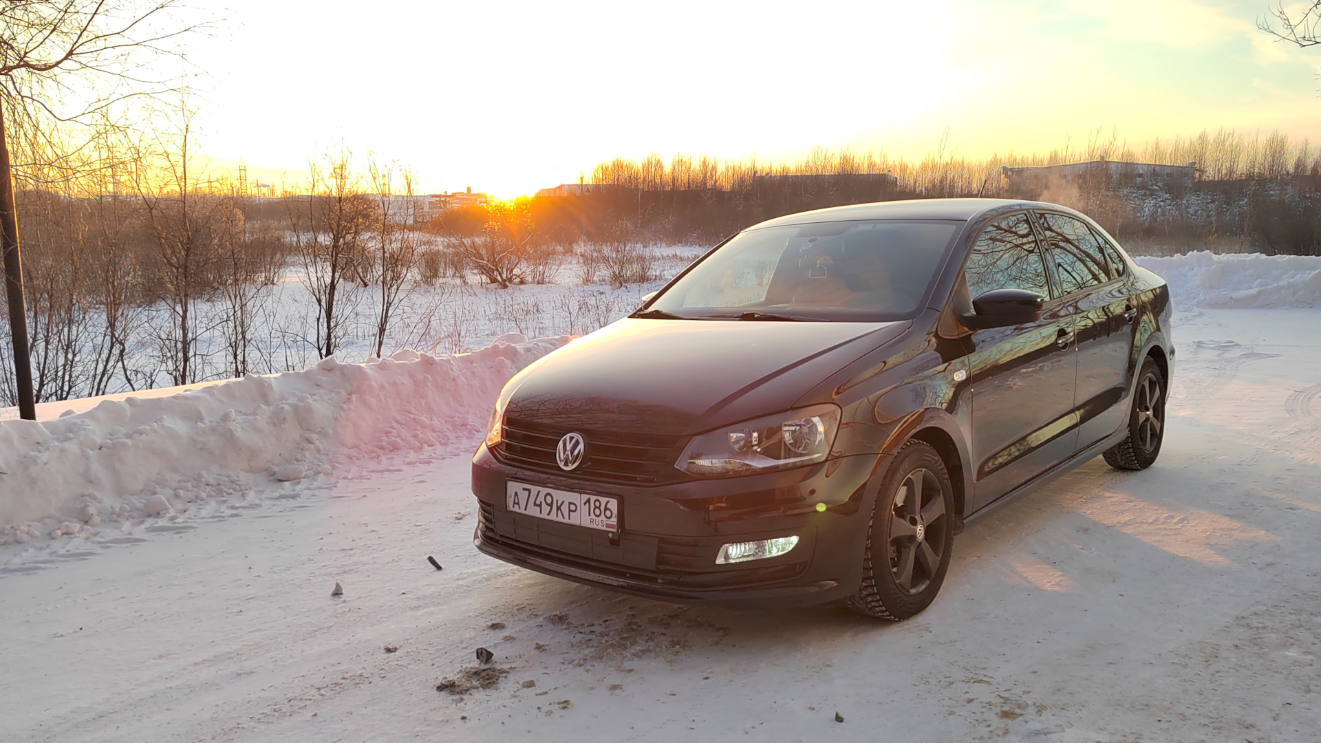 Volkswagen Polo sedan Black Edition