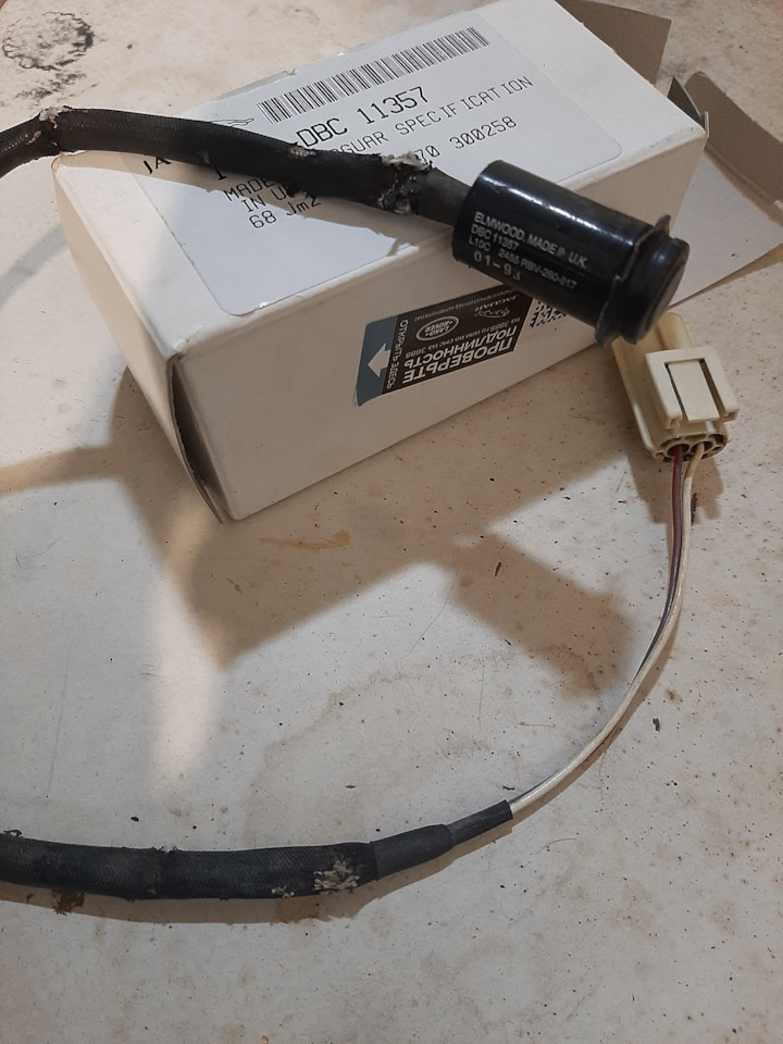 Датчик температуры подогрева форсунок омывателей фар и лобового ягуар ...