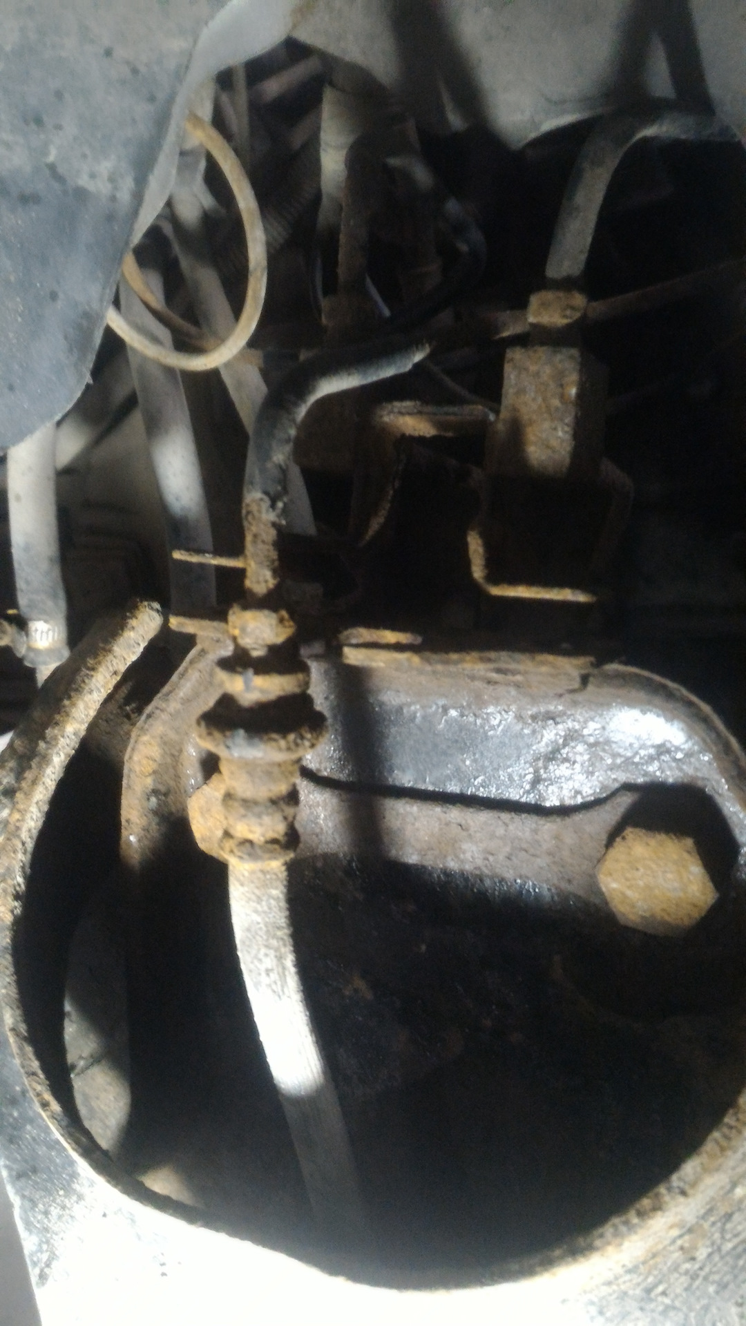 Замена сайлентблоков передних верхних рычагов — Great Wall Safe, 2,2 л ...