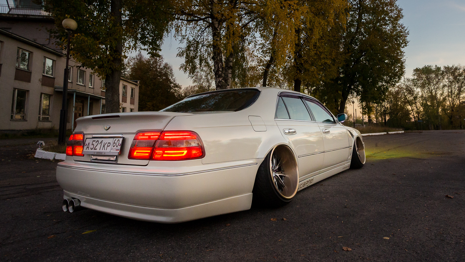 Infiniti q45 stance