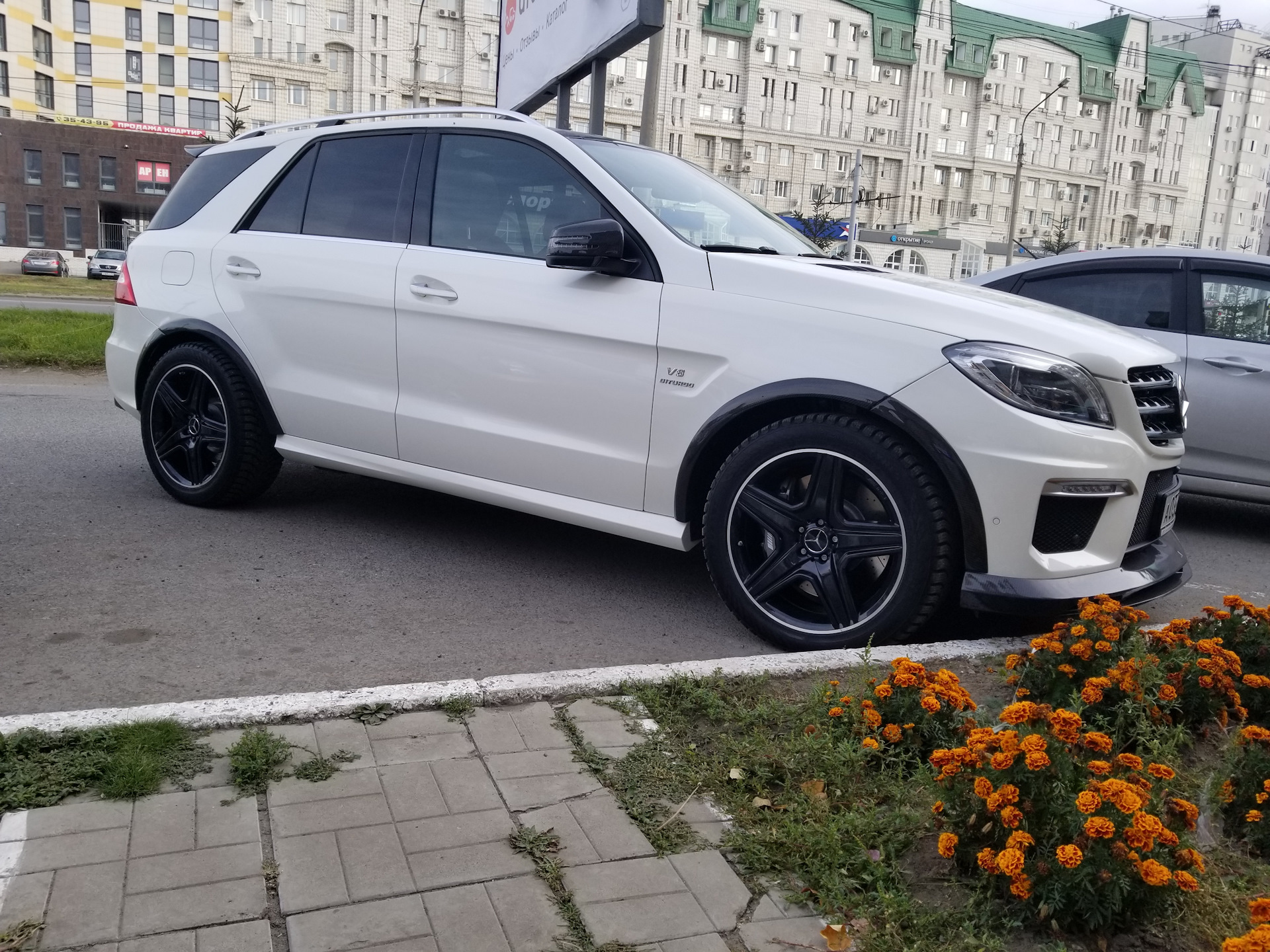 Мерседес ml 63 чёрный