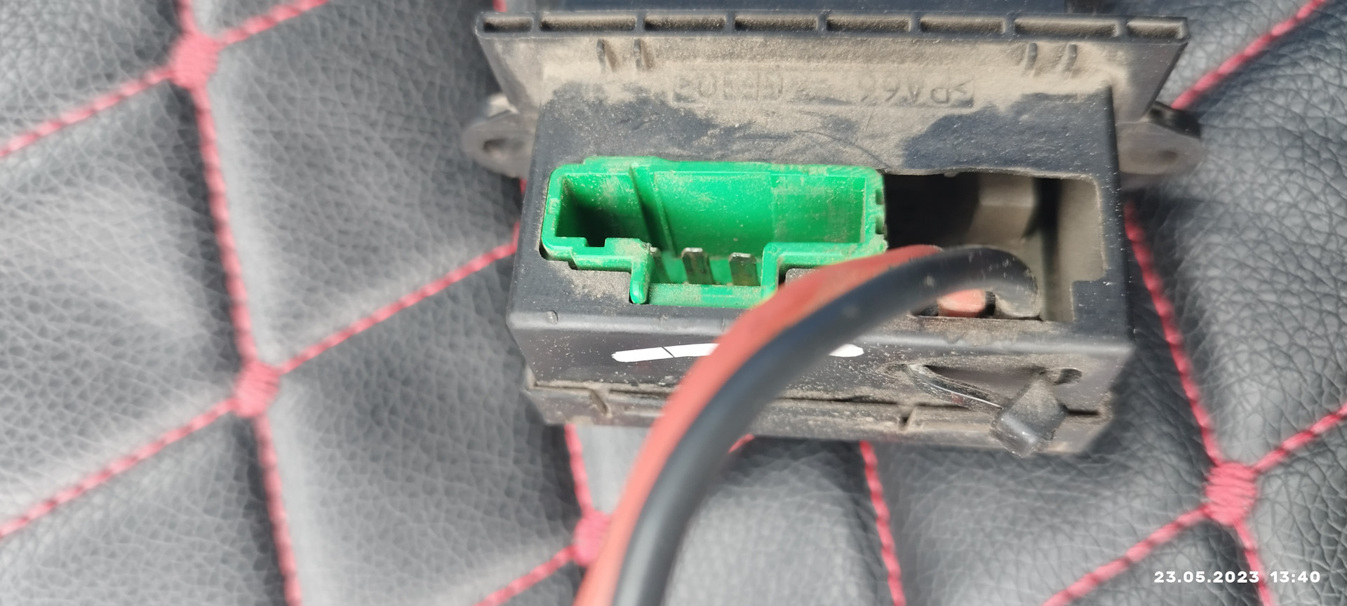 Замена резистора печки. — Renault Scenic Conquest, 1,6 л., 2007 года ...