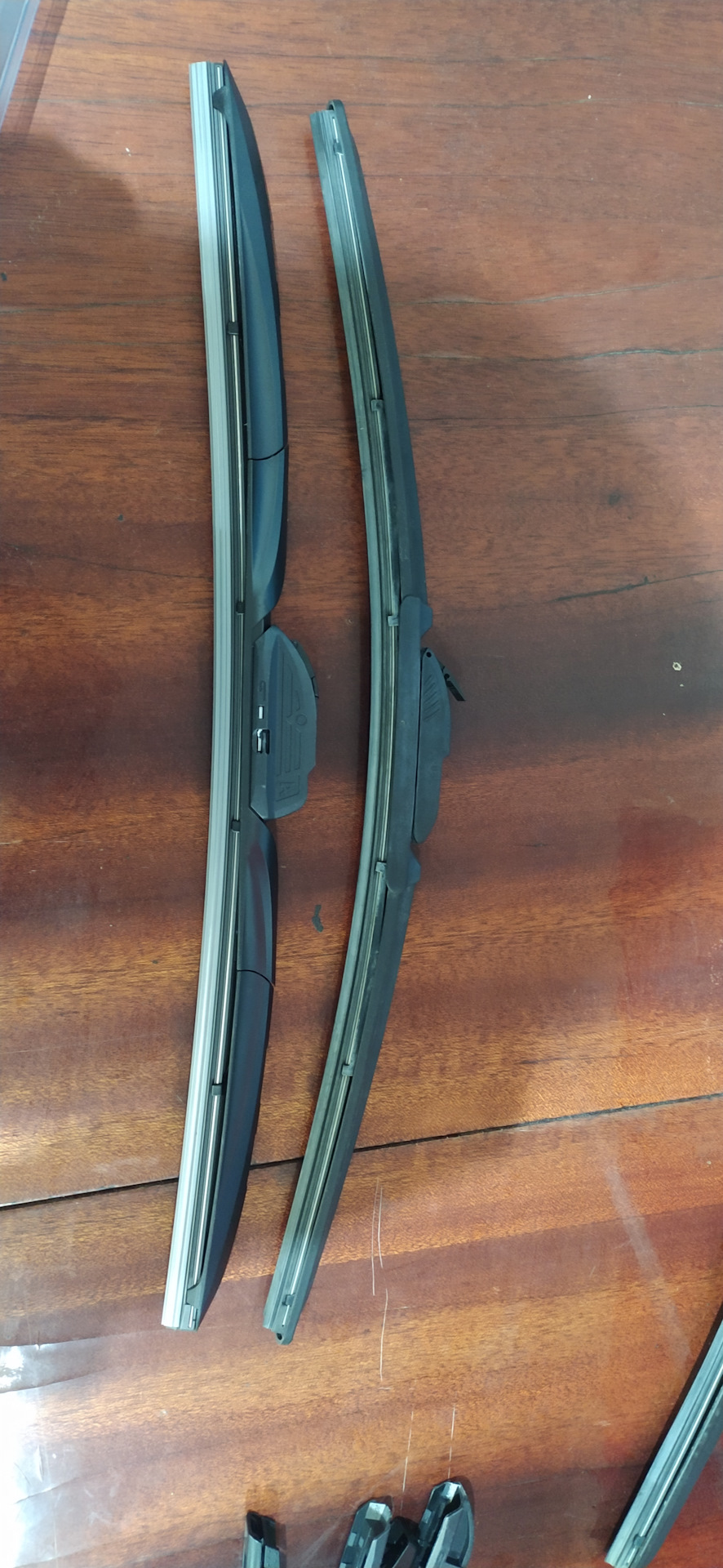 Замена щеток стеклоочистителя! — Lada Приора седан, 1,6 л, 2012 года ...