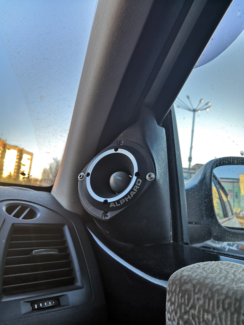 Ищу заводские заглушки зеркал! — Renault Megane II, 1,6 л, 2007 года ...