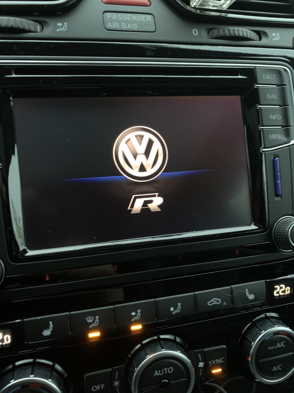 Заставка Discover media — Volkswagen Scirocco (3G), 2 л, 2012 года |  электроника | DRIVE2