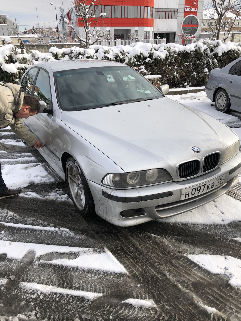 Первая встреча спустя полгода поисков — BMW 5 series (E39), 3 л, 2001 года  | покупка машины | DRIVE2