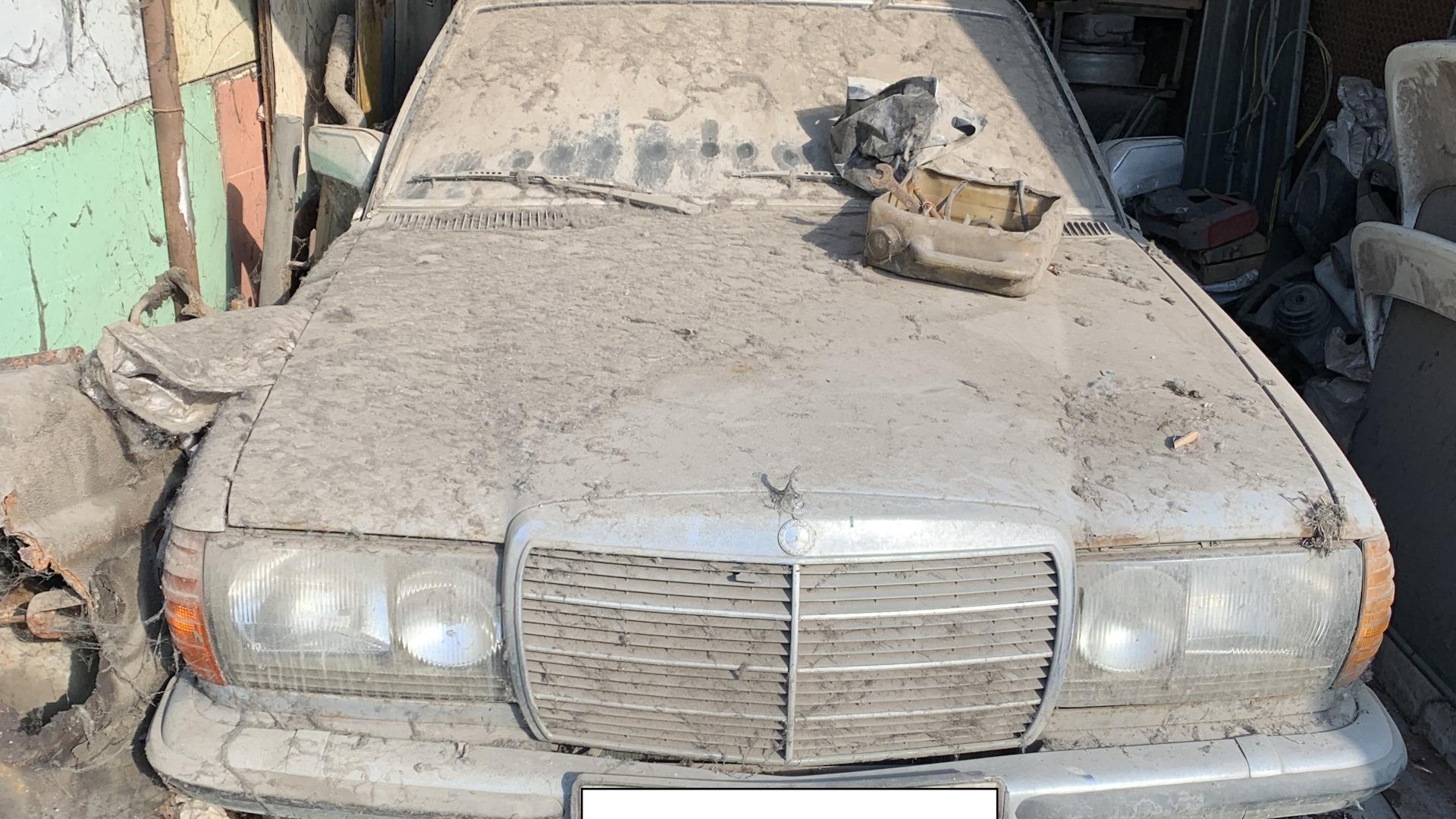 Mercedes-Benz W123 2.3 бензиновый 1983 | 123 Крокодил на DRIVE2