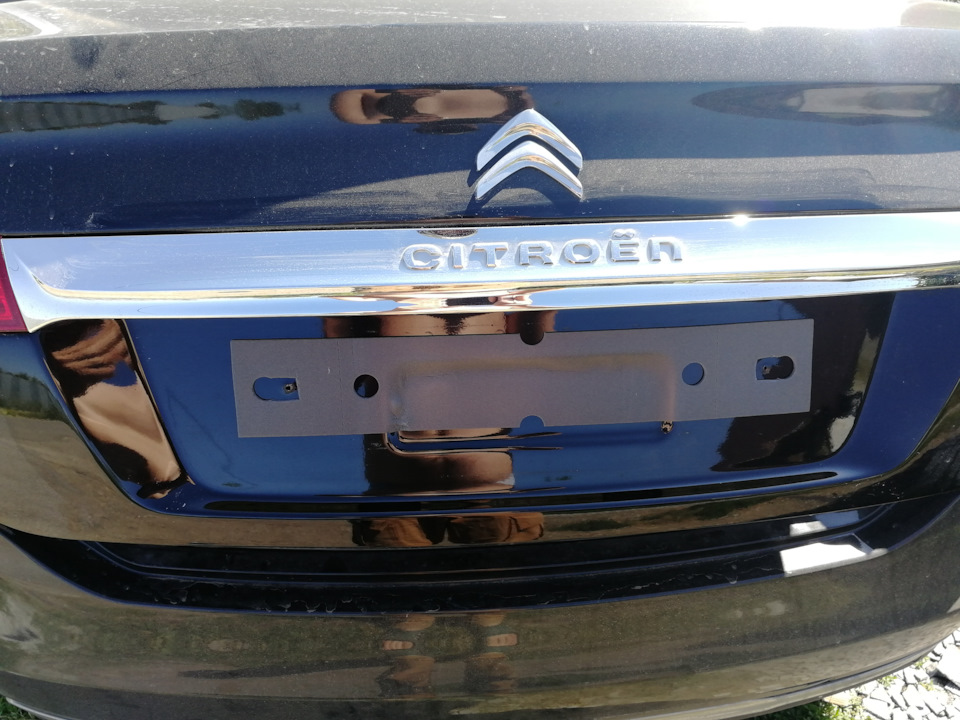 Небольшие украшательства — Citroen C4 L, 1,6 л, 2013 года | тюнинг | DRIVE2