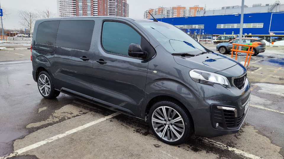 Peugeot Traveller L2 exc