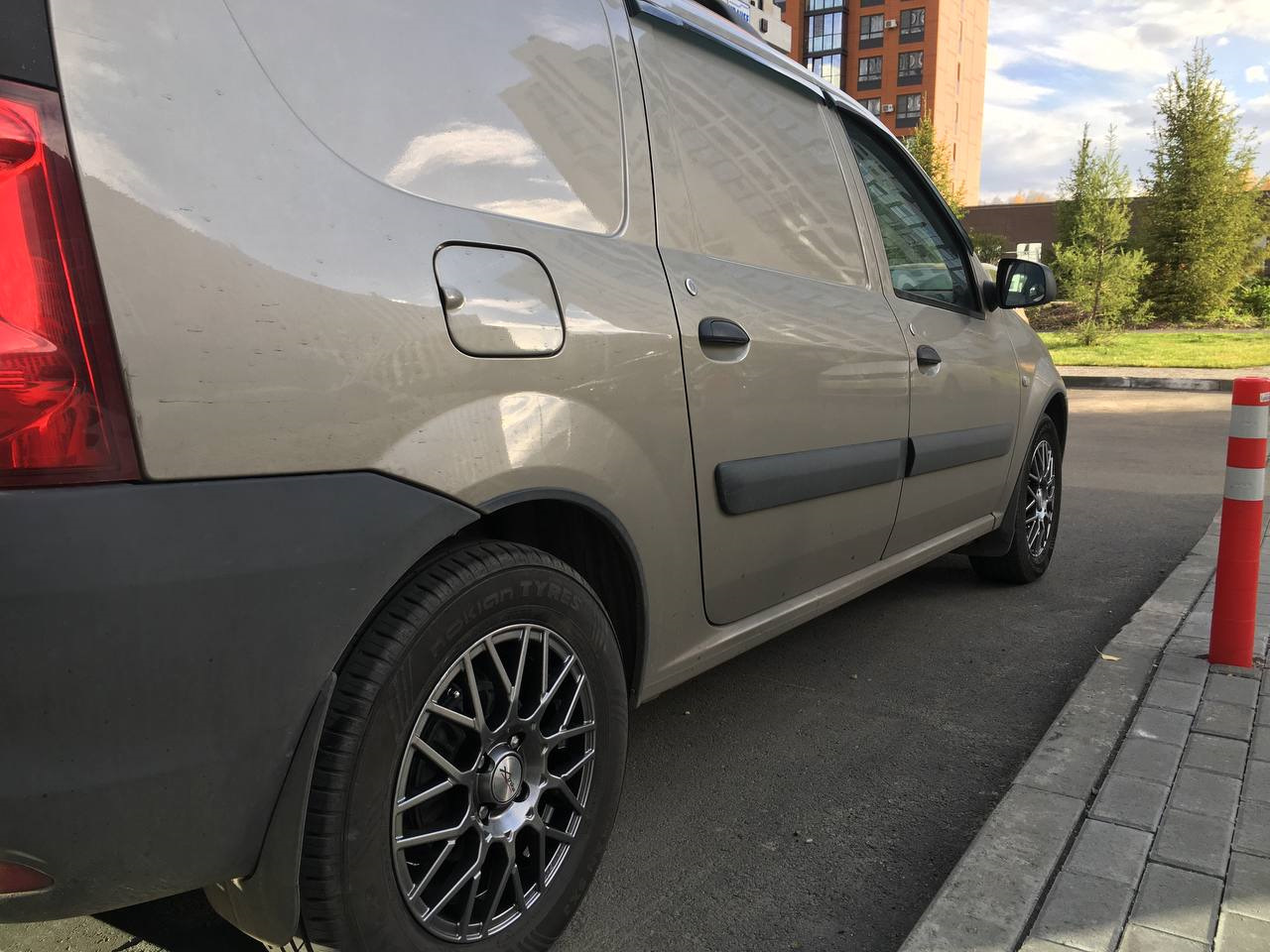 Новые диски X'TRIKE X-132 15" HSB — Lada Largus Фургон, 1,6 л, 2016 ...