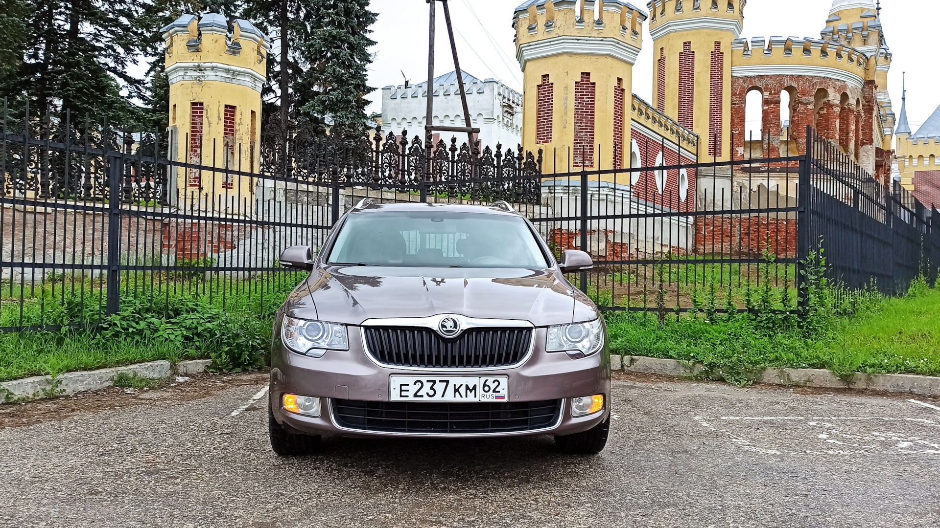 Skoda Superb Combi (Mk2) 2.0 дизельный 2012 | 🇨🇿Czech Airlines✈️ на DRIVE2