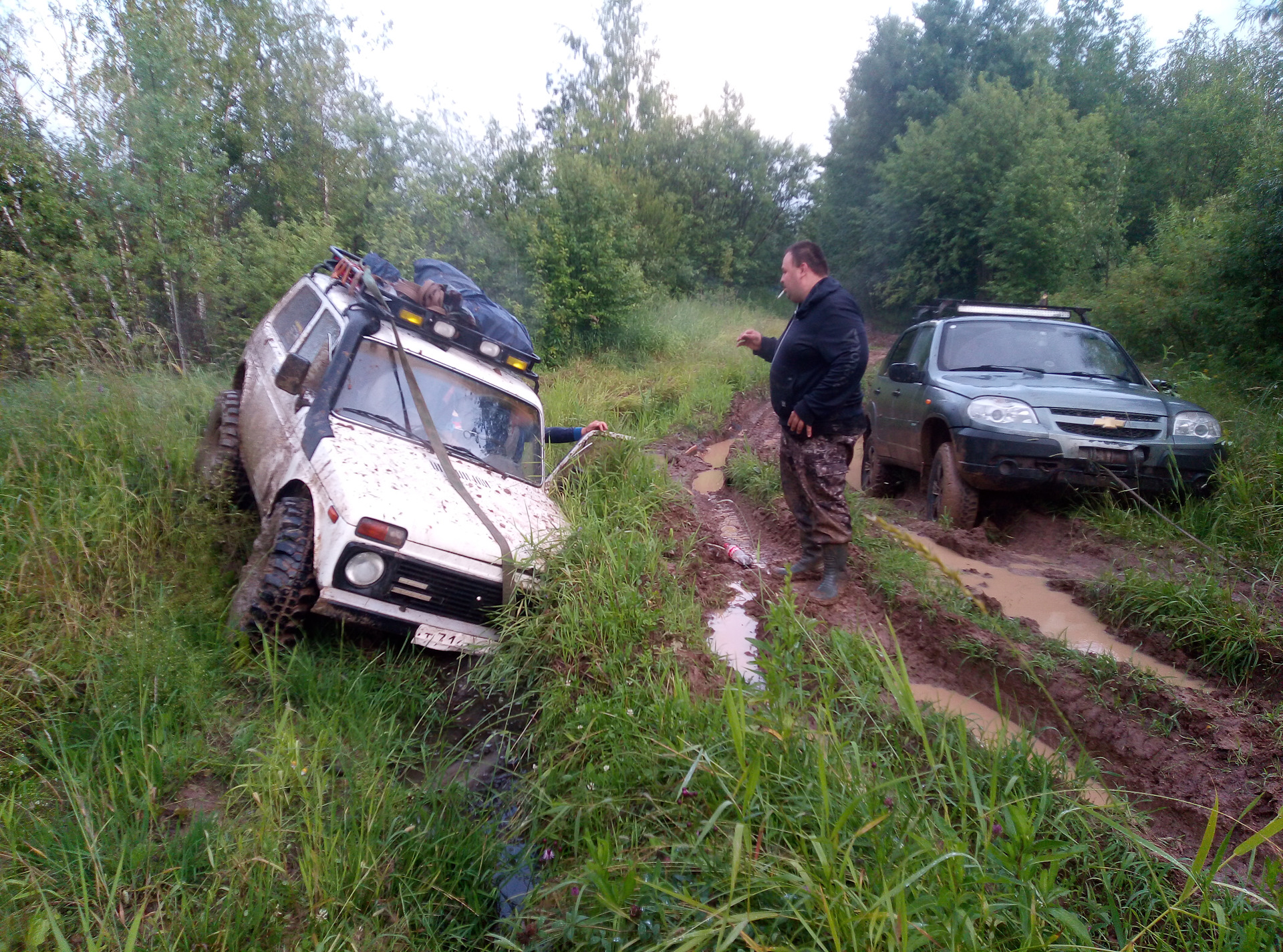 Едем на рыбалку на ниве шевроле