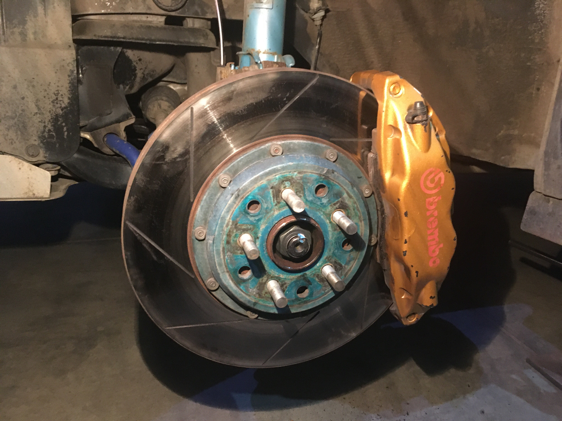 0 дизель 2007. приора 2 передние тормоза. 0 дизель комплект. установка передних тормозных дисков. тормоза приора r14.