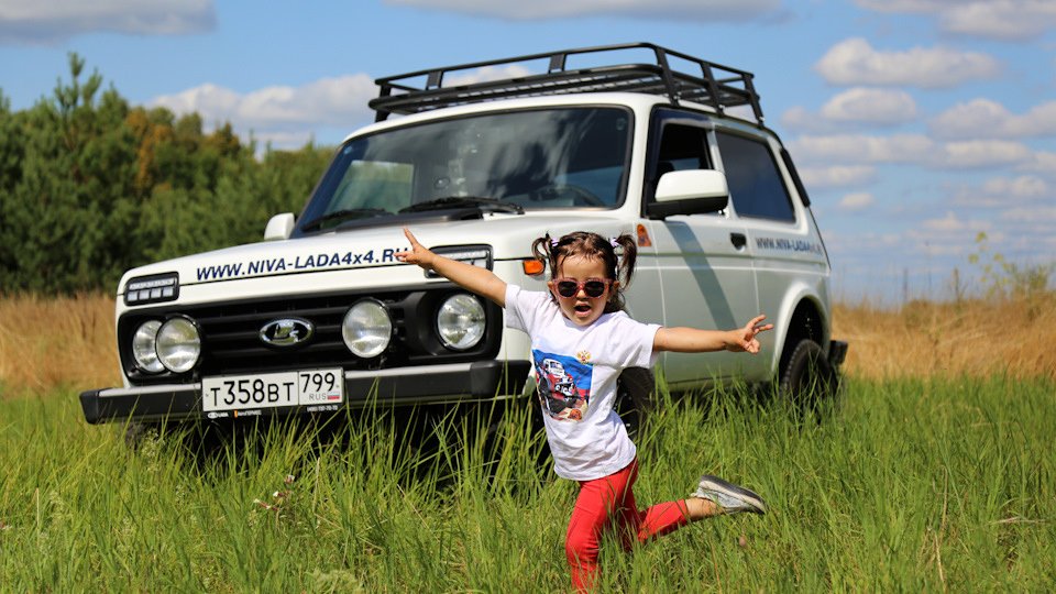 НИВА, перенос жиклеров омывателя на ПРАВИЛЬНОЕ расстояние от стекла ...