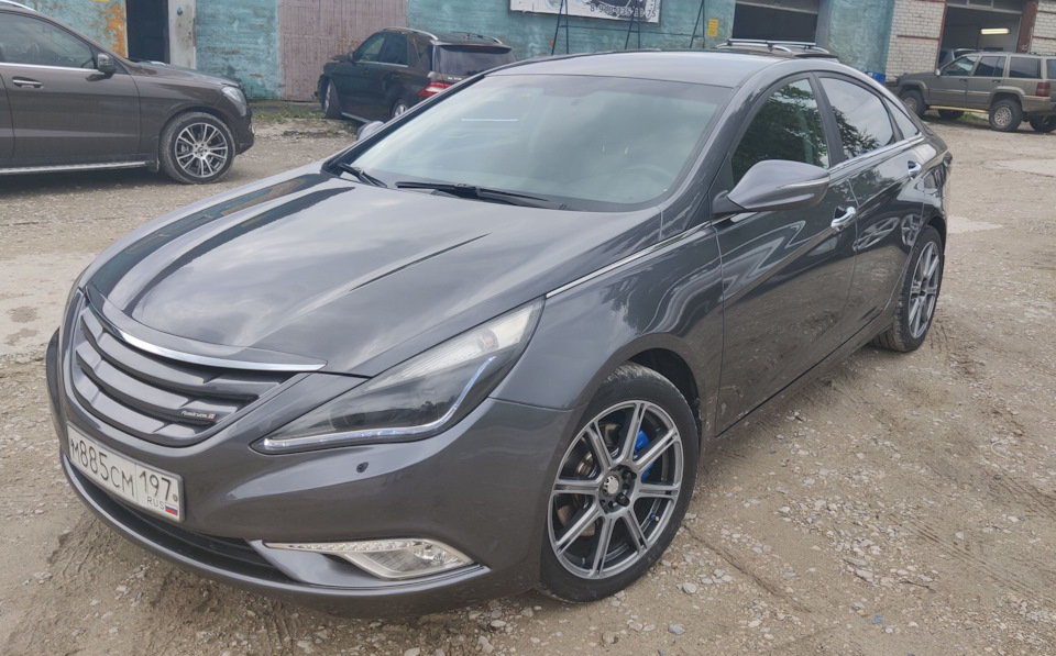Окрашенный автомобиль. Забираю в Навле. — Hyundai Sonata VI (YF)