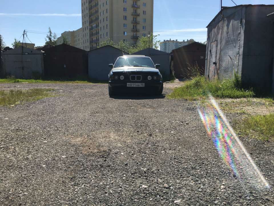 Снятие ковра — BMW 5 series (E34), 2 л, 1990 года | своими руками | DRIVE2